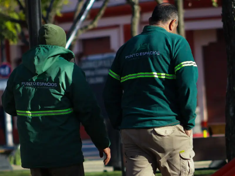 Equipo de mantenimiento de Punto Espacios